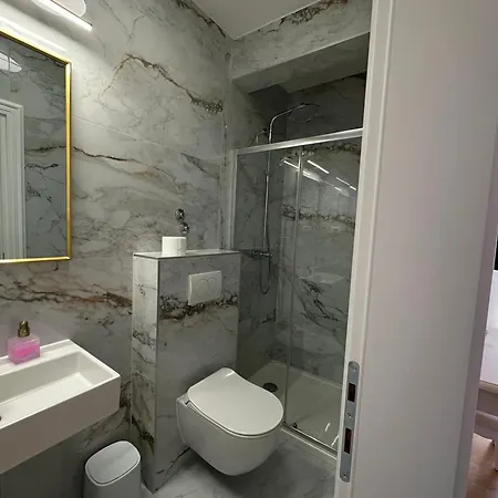 Bed & Breakfast Lupis Lovište