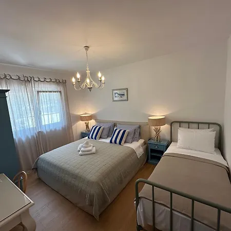 Bed & Breakfast Lupis Lovište