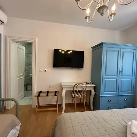 Bed & Breakfast Lupis Lovište