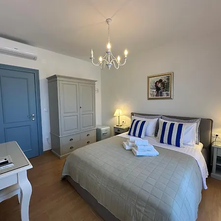 Lupis Gostinjska kuća Loviste